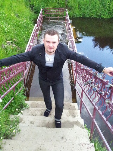 Джентльмен DMITRIU