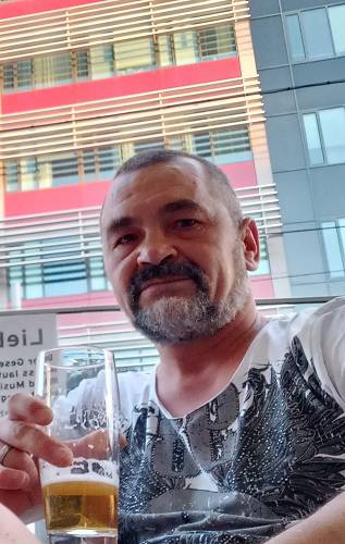 Джентльмен IOGGOI
